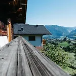 Bognerhof Nyaraló *